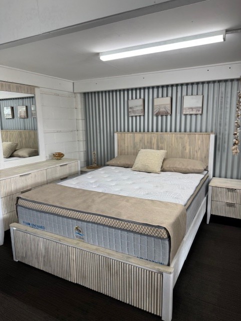 Beachcomber Bedroom Suite
