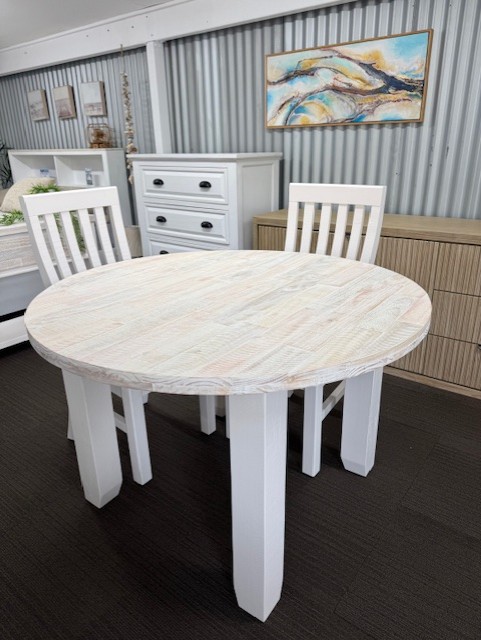 Valencia Dining Table Round