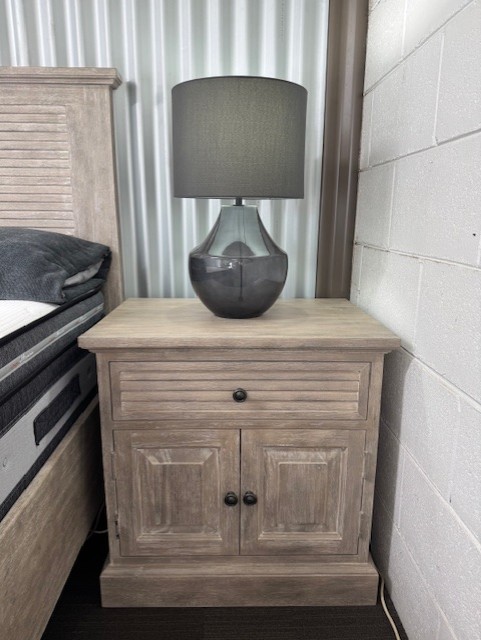 Seabreeze American Style Bed Side Cabinet